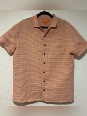 Negative Space Short-Sleeve Waffle Button-Down Shirt in Dusty Rose with Pocket!